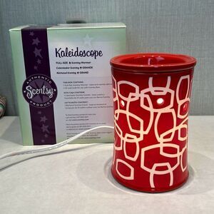 Scentsy Kaleidoscope Wax Warmer Red White Geometric Pattern Full Size Retired